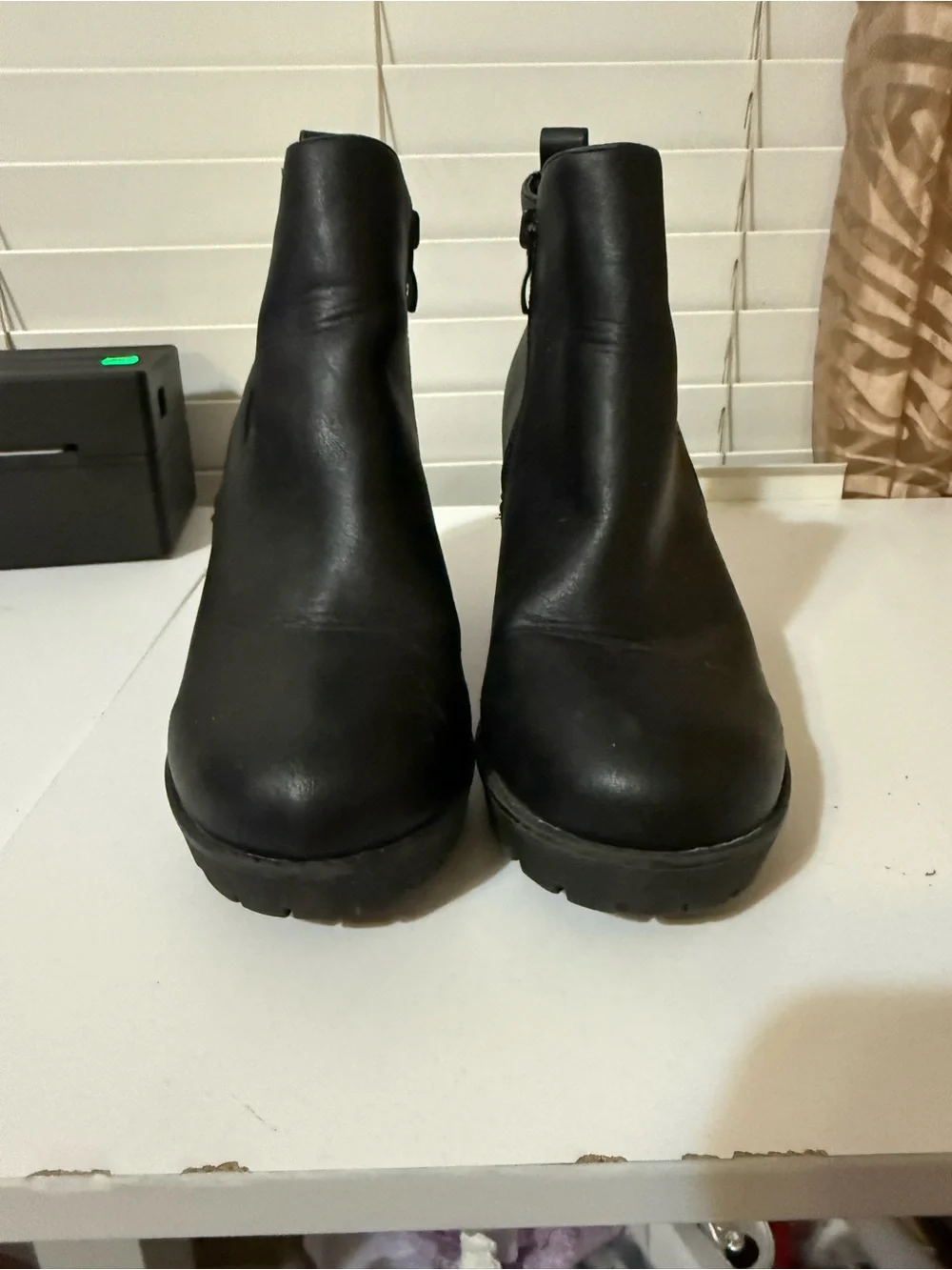 TOP Moda Black Chunky Heel Chelsea Ankle Boots